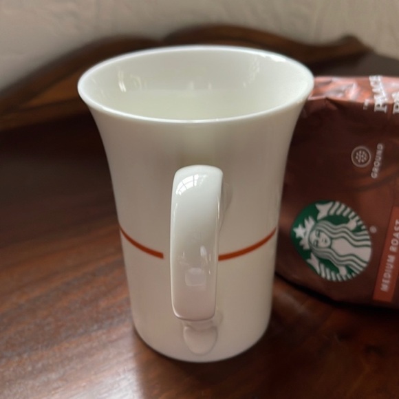 2014 STARBUCKS Coffee Mug White Orange Tea Fleur-de-lis 11 fl oz - Picture 2 of 10